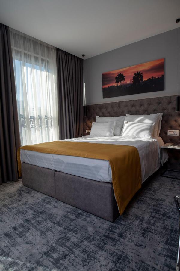 H41 Luxury Suites 베오그라드 외부 사진